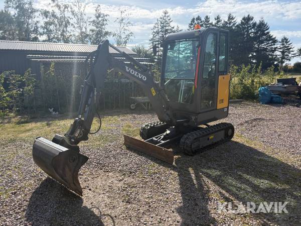 Grävmaskin Volvo EC18E med 3 st redskap