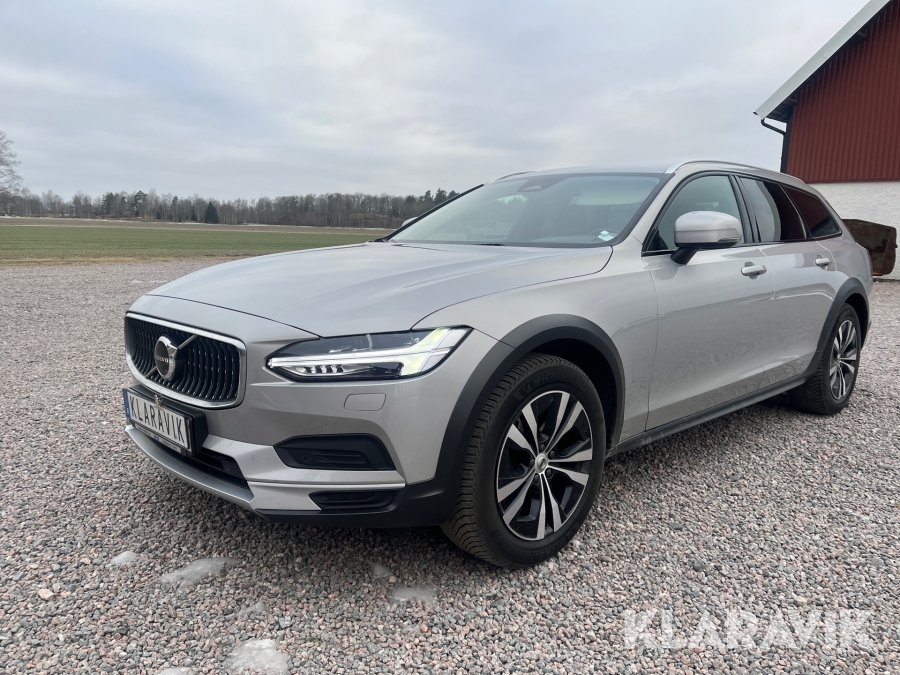 Volvo V90 Cross Country