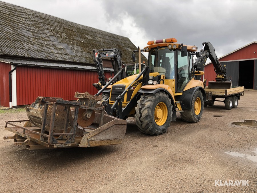 Grävlastare med tillbehör Hydrema 906 D Nybesiktigad