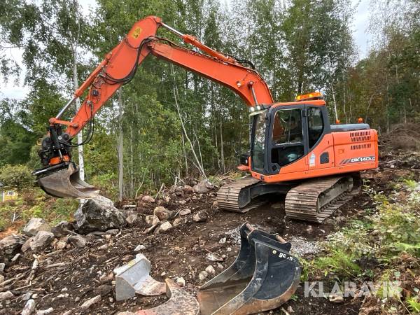 Grävmaskin Doosan DX 140LC-3
