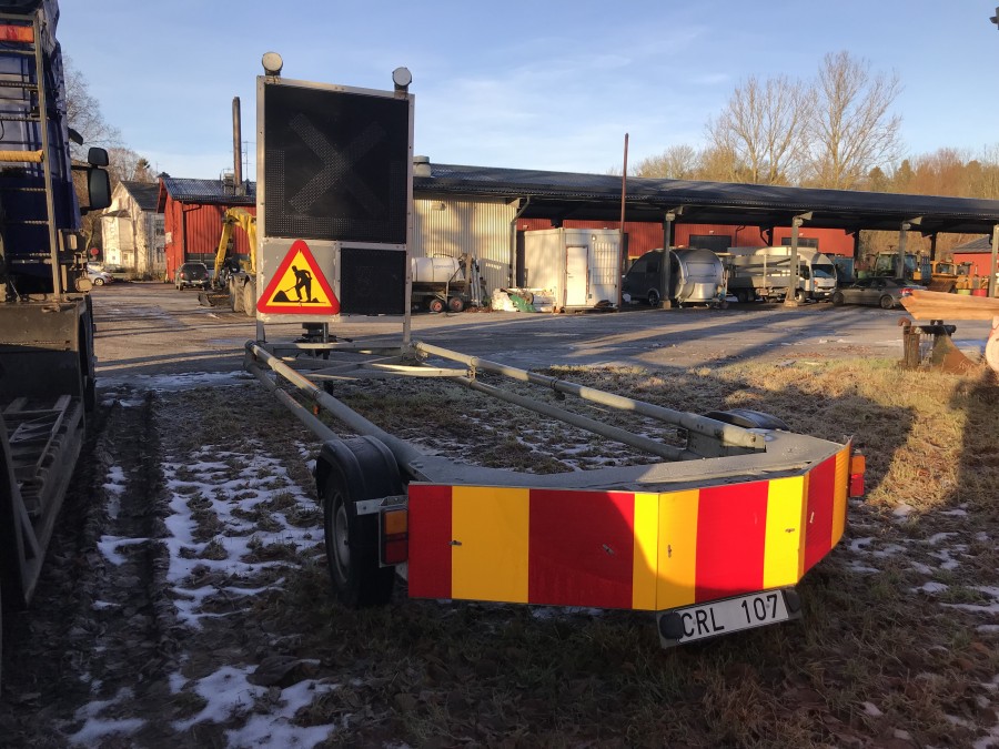 TMA Vagn / Vägvagn med krockkudde