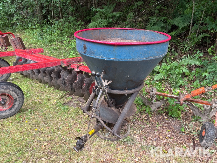 Gödningsspridare Bogballe 325