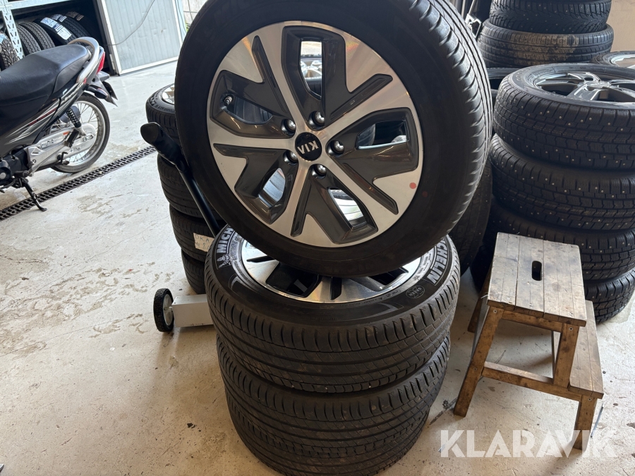 Hjul 4st Kia Michelin Primacy3 215/55R17 4st