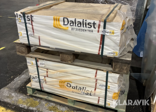 Vitmålade Foder / Överstycke 10x56 1000mm Dalalist 450st