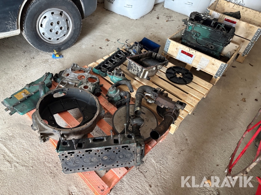 Motor TD40 Perkins A4