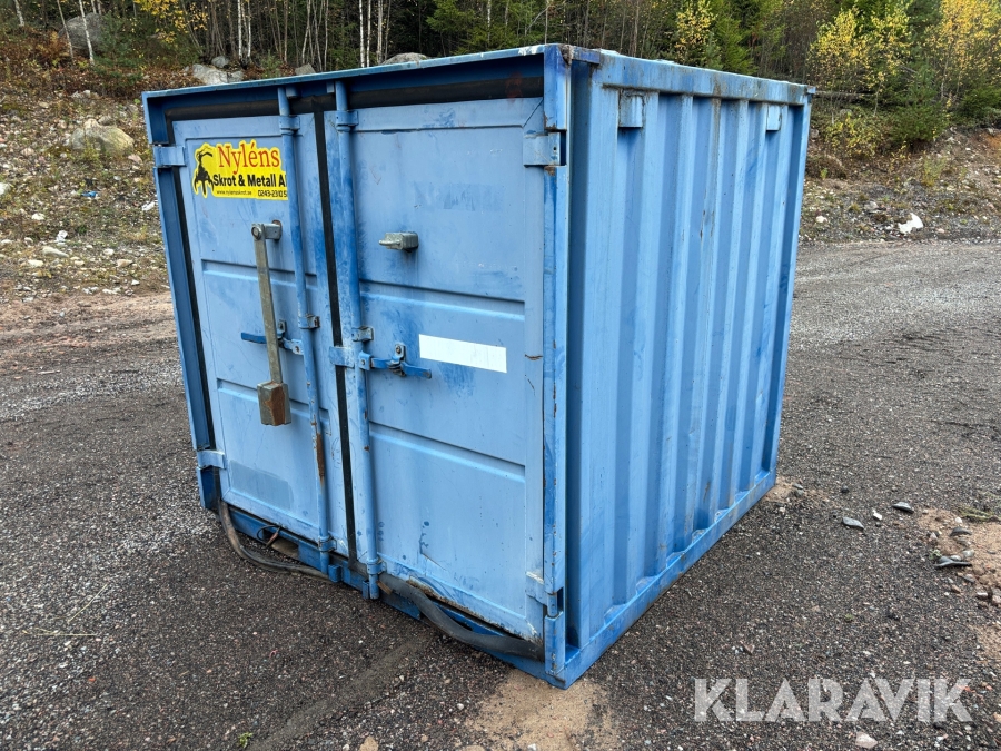 Container 8 fot med dieseltank