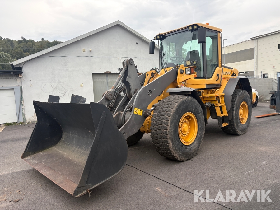 Hjullastare Volvo L70F med skopa