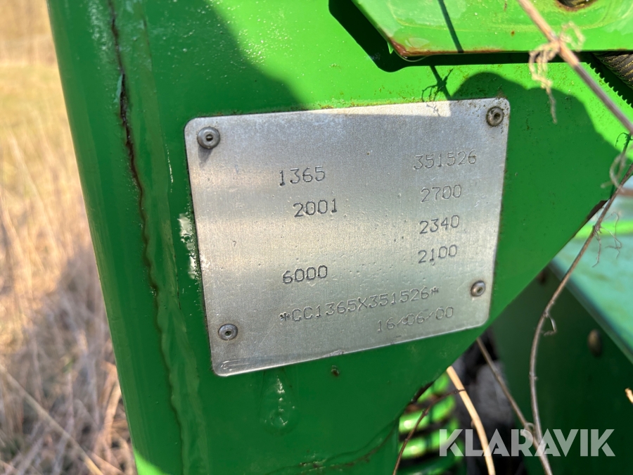 Slåtterkross John Deere 1365