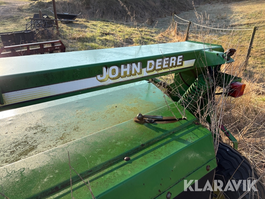 Slåtterkross John Deere 1365
