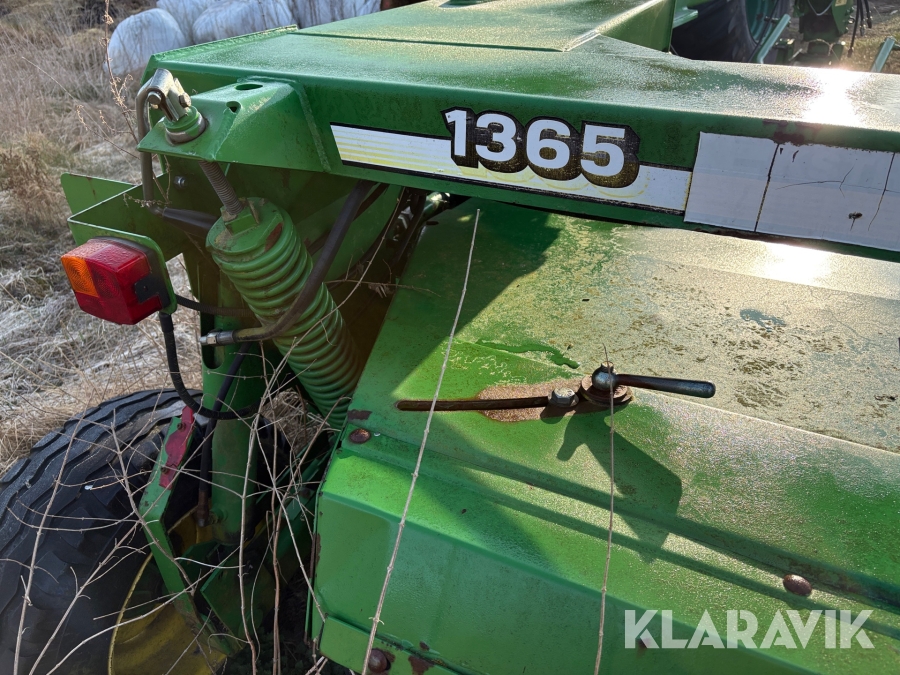 Slåtterkross John Deere 1365