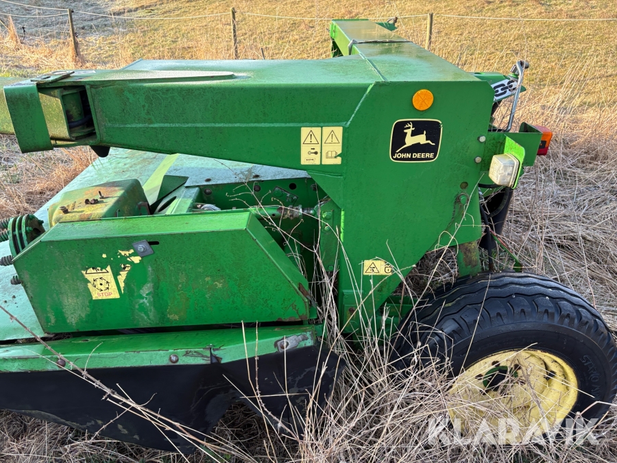 Slåtterkross John Deere 1365