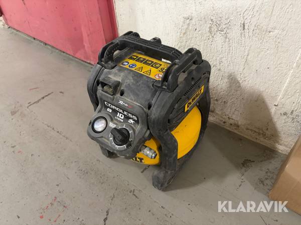 Kompressor Dewalt DCC1054