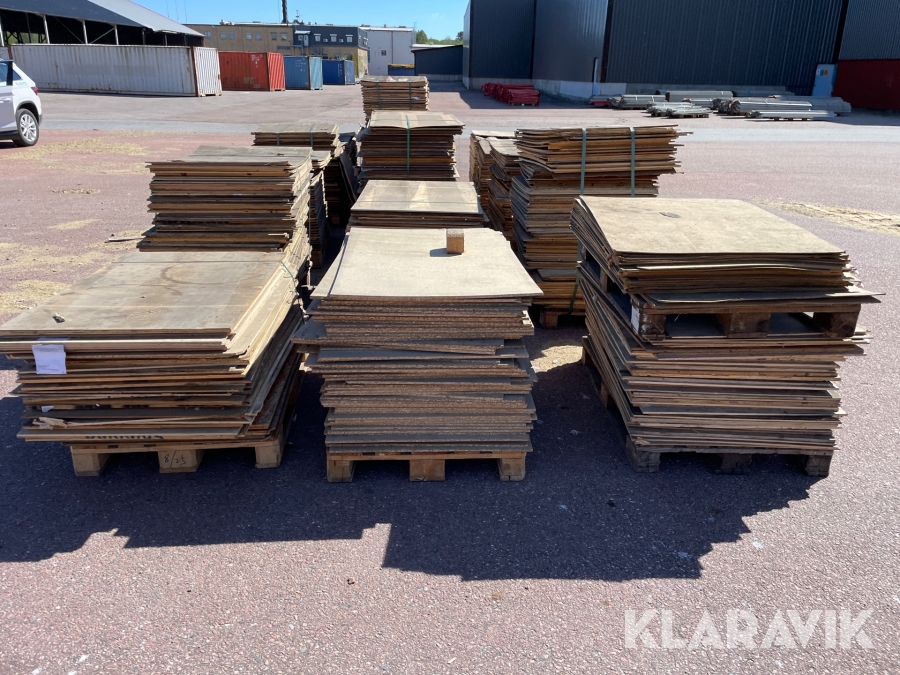 Pallock, Karlstad, Klaravik auktioner