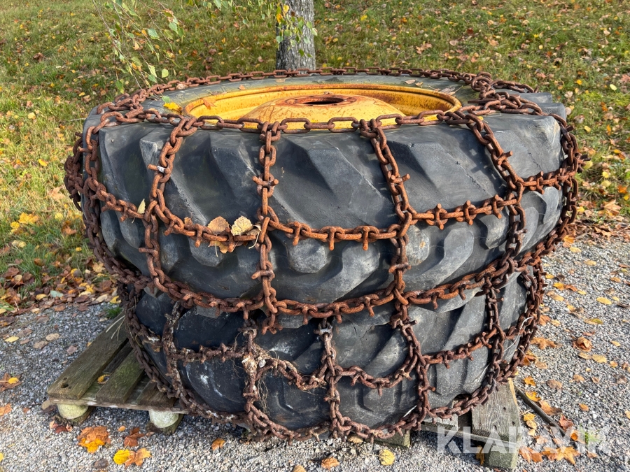 Entreprenaddäck GoodYear 18,4-34 2 st