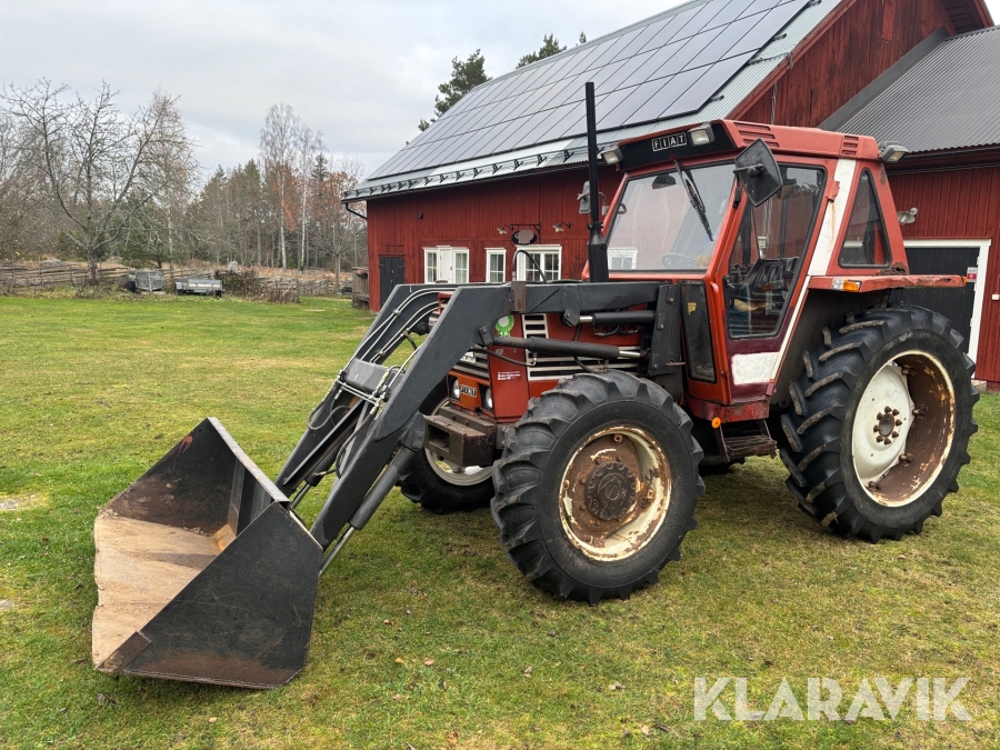 Traktor Fiat 580DT 4WD med lastare