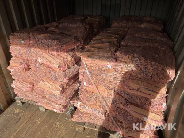 Tändved 120st 40L säckar