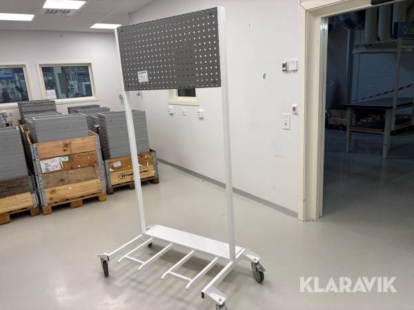 Verktygstavla på hjul