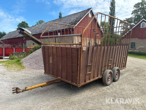 Djurkärra/ombyggd balvagn