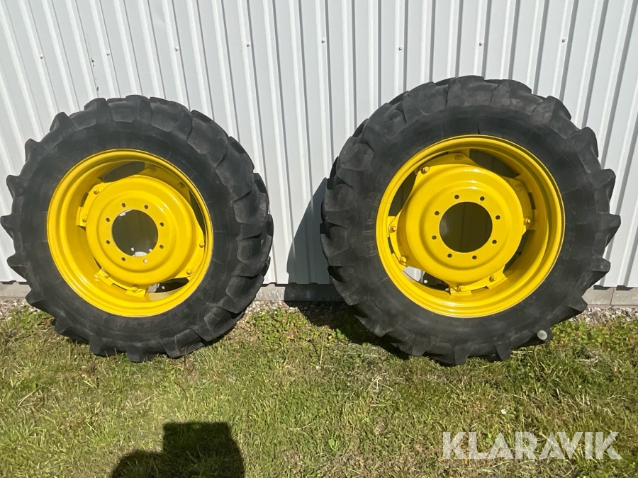 Traktorhjul Michelin 12,4 R24 2st 