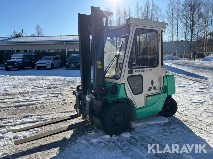 Truck Mitsubishi FD25