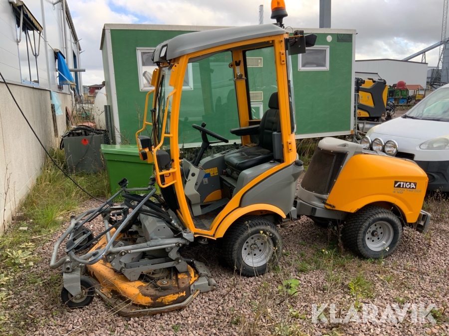Redskapsbärare Stiga Titan 740 DCR 4WD