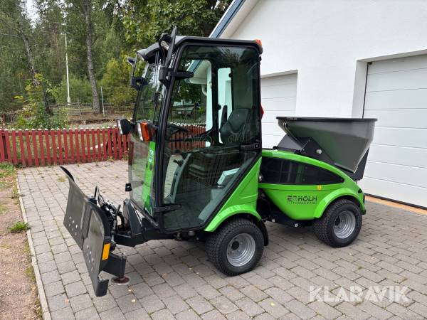 Redskapsbärare Egholm City Ranger 2260 med redskap