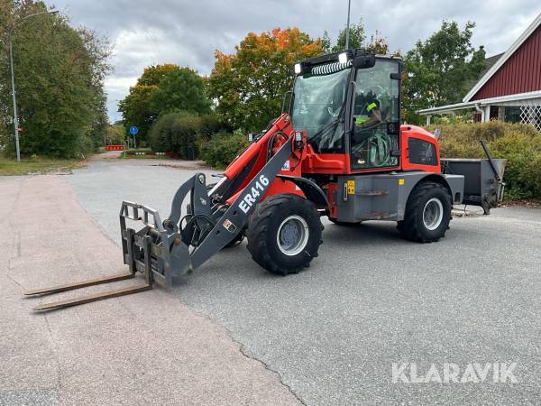 Hjullastare Everun ER416 med 5st redskap