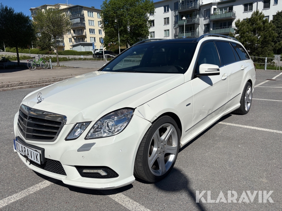 Mercedes-Benz E 300 T CDI BlueEffiency 7G-Tronic