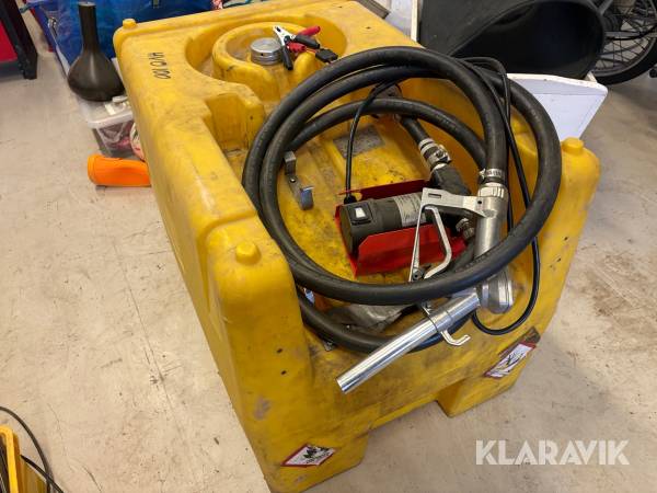 Dieseltank med pump Nima DSE-07-12 300 L