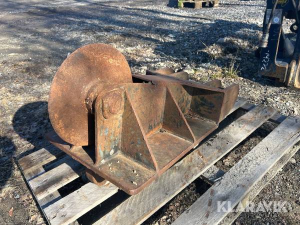 Asfaltsskärare Götene B20