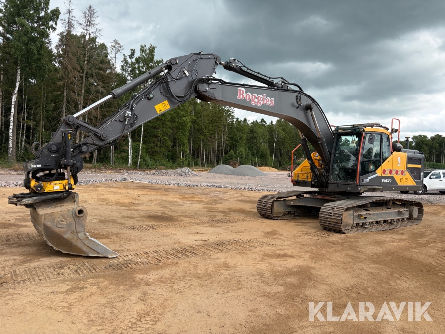 Grävmaskin Volvo EC250EL med skopa