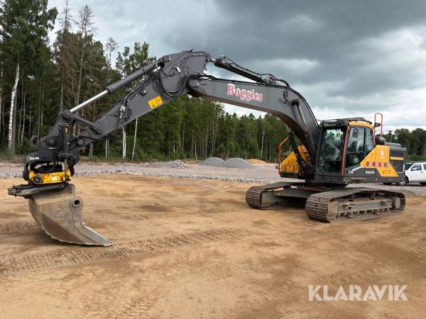 Grävmaskin Volvo EC250EL med skopa