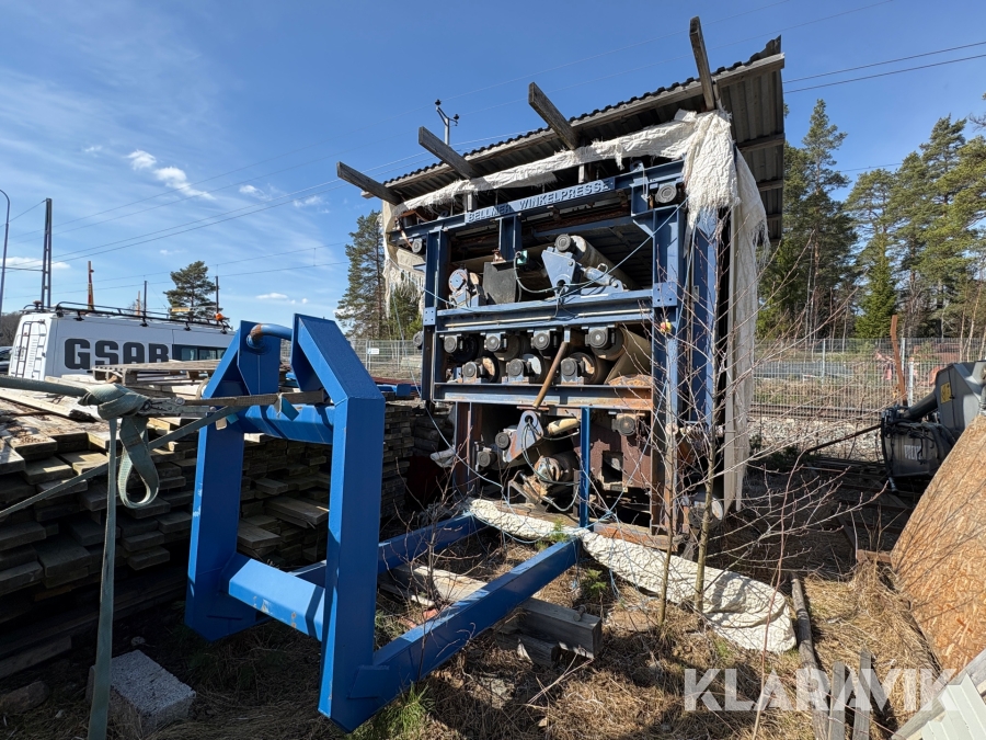 Pressverk för slam Bellmer Winkelpresse på lastväxlarram