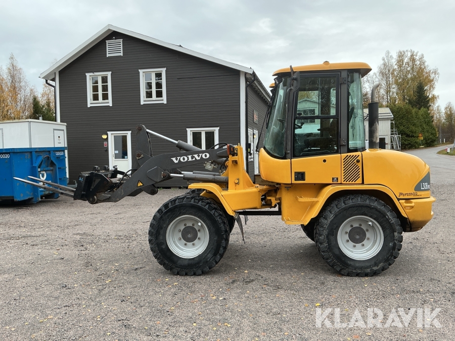 Hjullastare Volvo L30B PRO med redskap