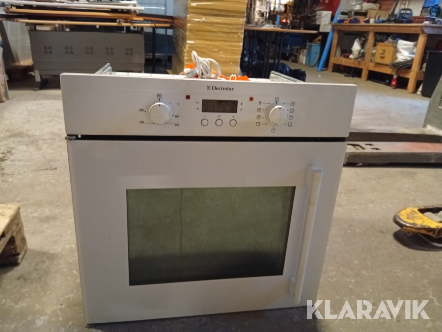 Inbyggnadsugn Electrolux EOB53010 W