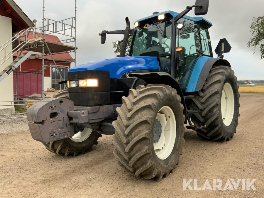 Traktor New Holland TM165 4WD med GPS