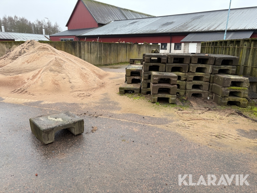 Legoblock 130 st 65x65x26 i betong