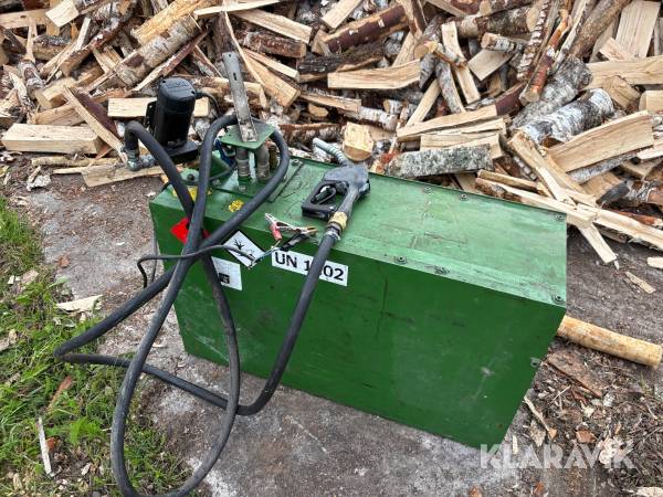 Dieseltank Rudskoga Svets Mekaniska AB 180L