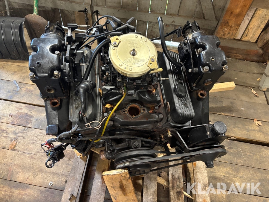Båtmotor MerCruiser 4,3 V6 förgasare