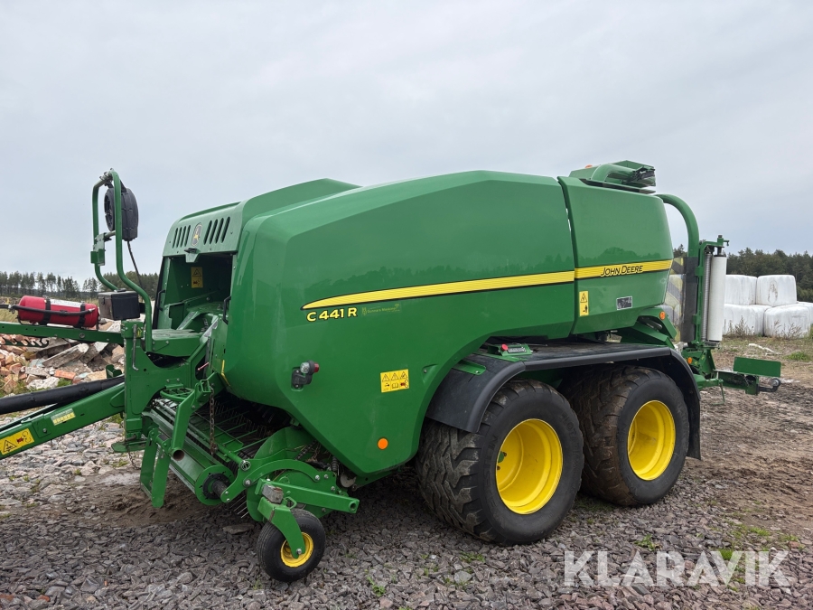 Balpress John Deere C441R