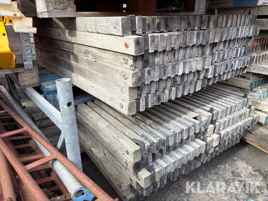 Hakitrall (2st pall)