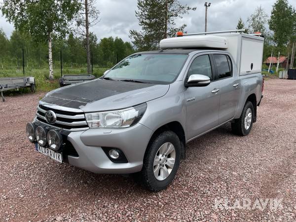 Pickup Toyota Hilux VIII 2.4 D