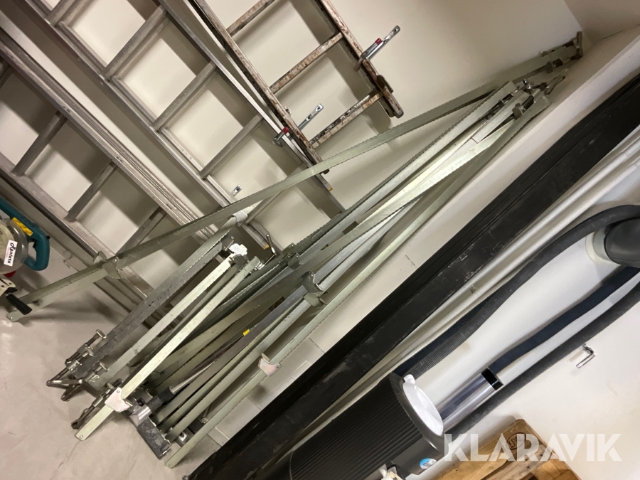 Tvingar / knektar långa