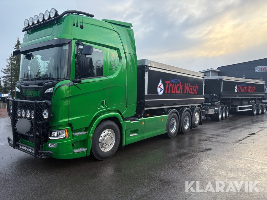 Flakbilsekipage Scania R660 B8X4*4NB