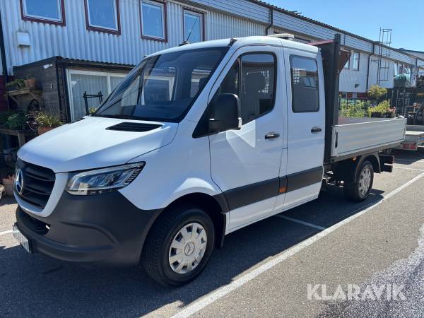 Flakbil med kran Mercedes-Benz Sprinter 316 CDI dubbelhytt