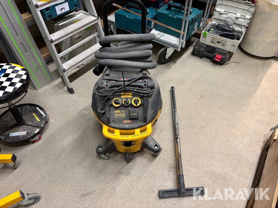 Dammsugare DeWalt DWV902M -QS