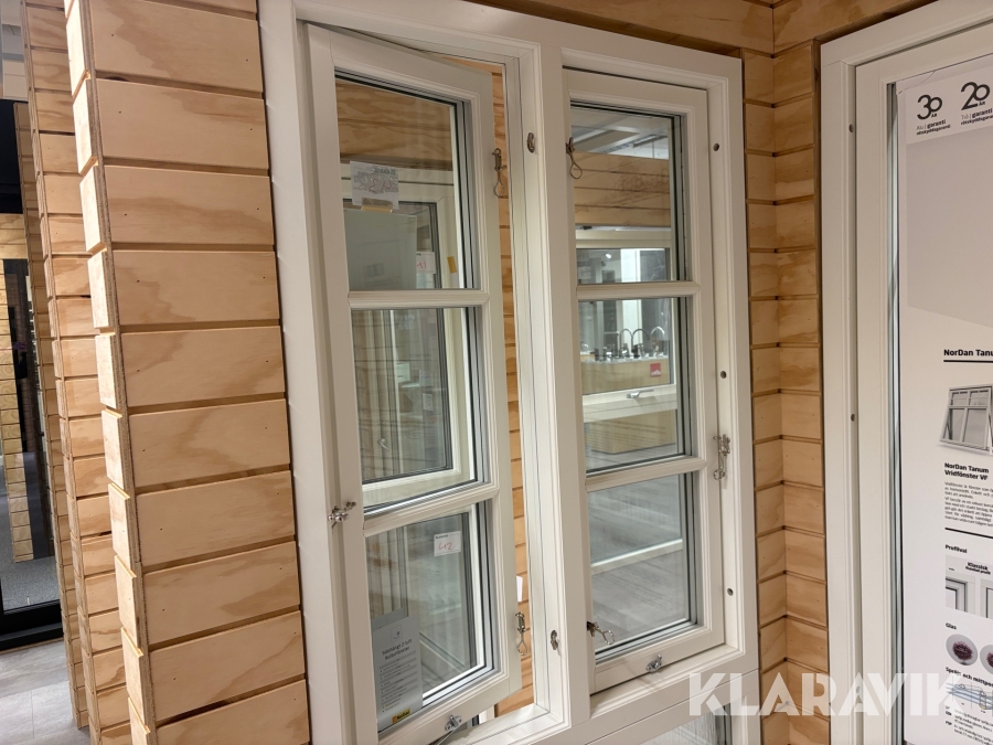 2-luftsfönster NorDan Tanum 3-glas trä