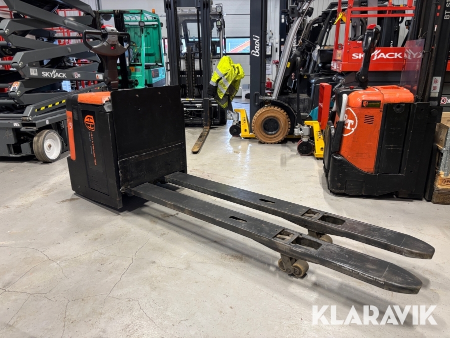 Låglyftstruck BT LPE240/M