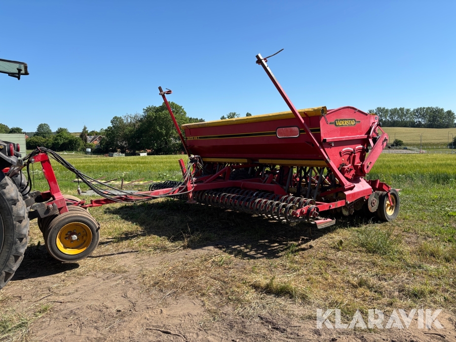 Såmaskin Väderstad Rapid 400 C med Grassbox