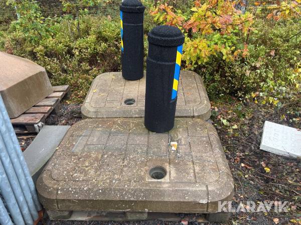 Betongfundament med gummipollare 2st